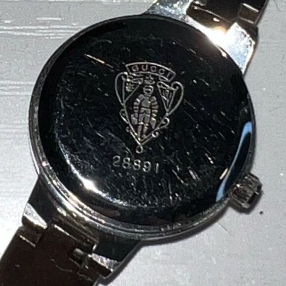 Gucci Vintage Stainless Quartz Wristwatch Series 28891 Black Face New Battery - Picture 8 of 8